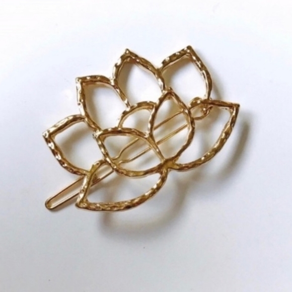 Nwt! Sacred Lotus Gold Hair Clip + Gift ! - Picture 3 of 7